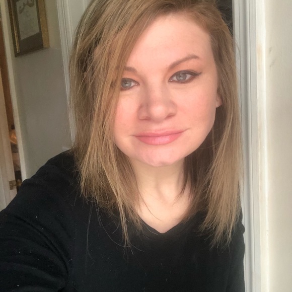 Meet your Posher, Angela - Picture 7 of 8